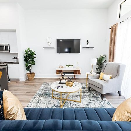 Beautifully Decorated, Modern Downtown Houston Home Екстериор снимка