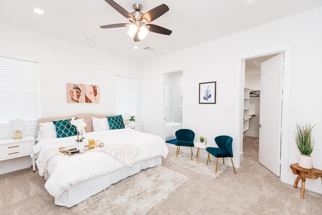 Beautifully Decorated, Modern Downtown Houston Home Екстериор снимка